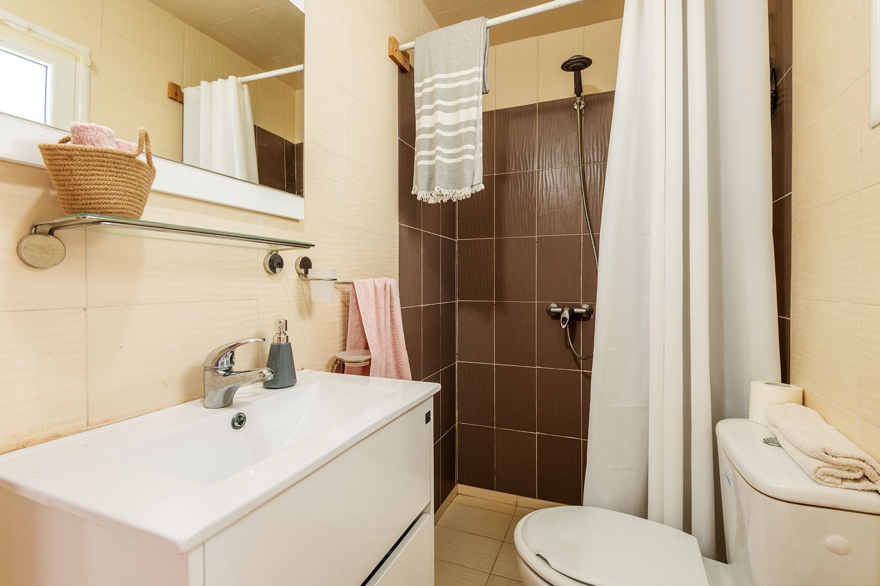 slider-image